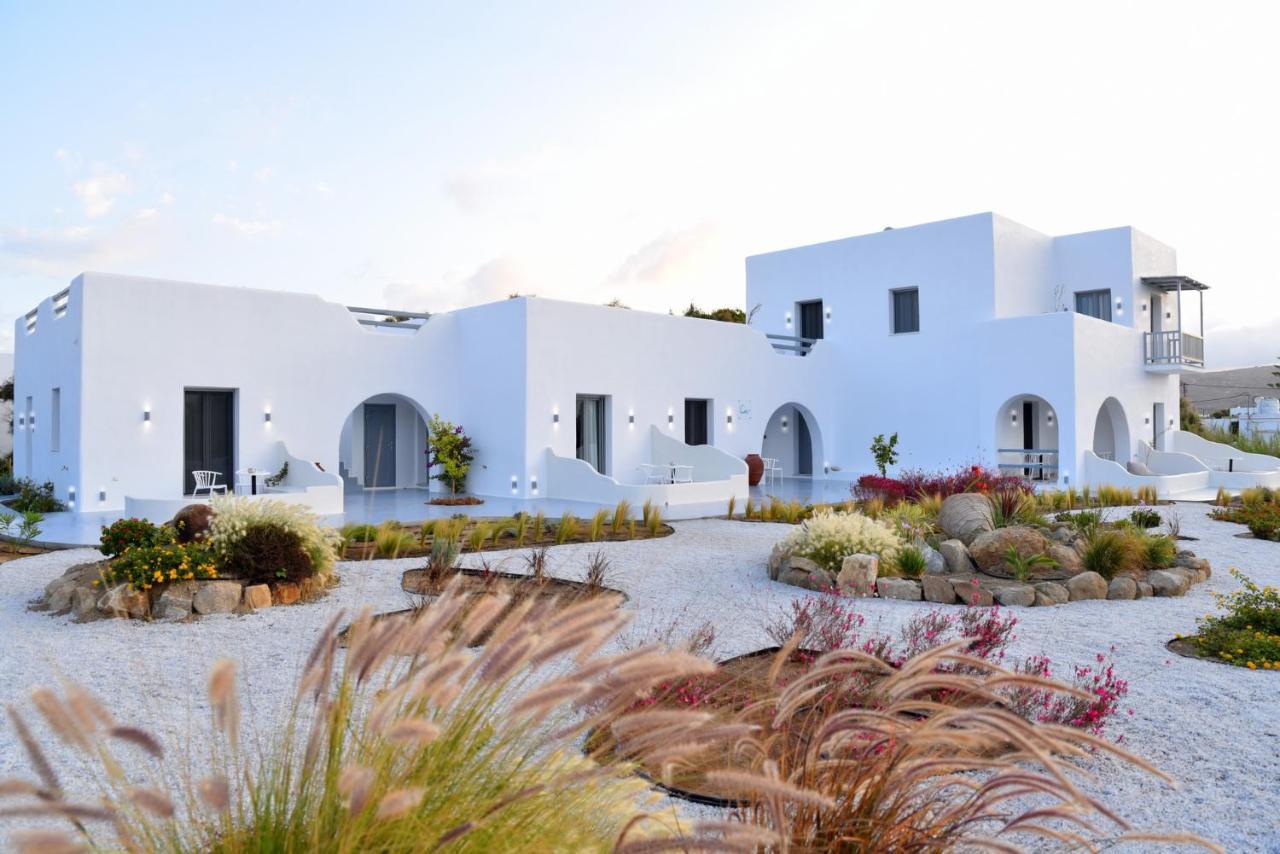 Crystal Mare Suites Naxos City Exterior foto